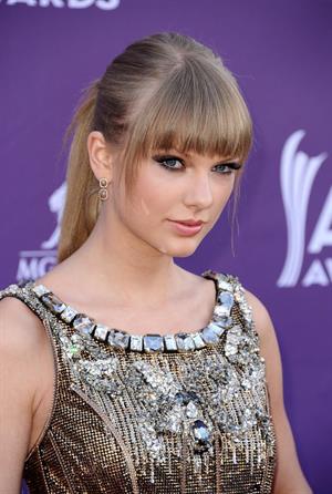 Taylor Swift 48th Annual Academy of Country Music Awards in Las Vegas 4/7/13 