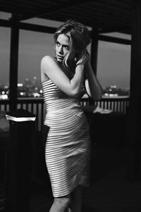 Bethany Joy Lenz-Galeotti