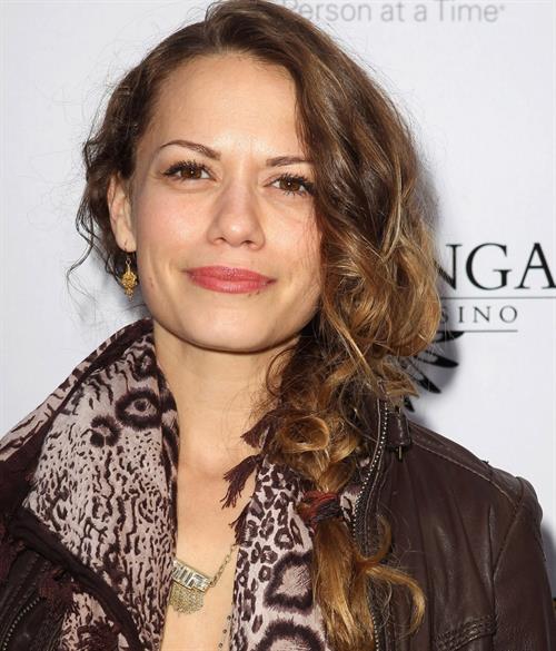 Bethany Joy Lenz-Galeotti