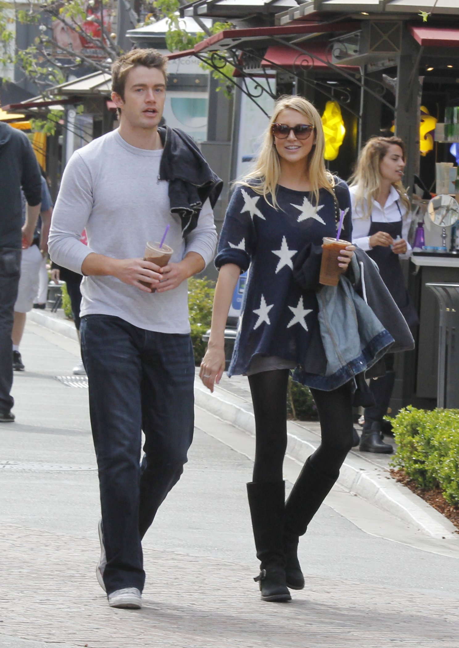 Stephanie Pratt with Robert Buckley in Los Angeles (16.05.2013) 