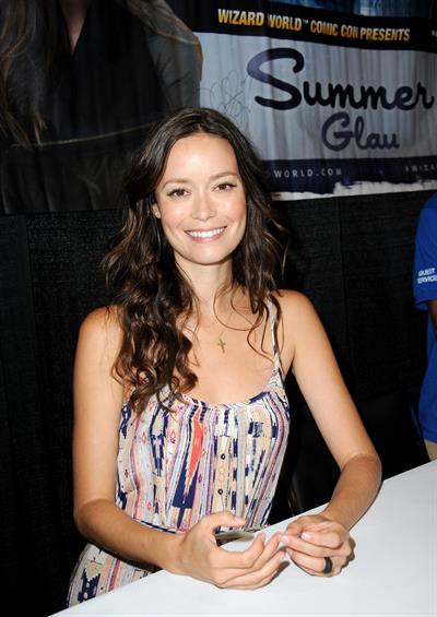 Summer Glau at Wizard World Comic-Con in Chicago (Day 2) - August 10, 2013 