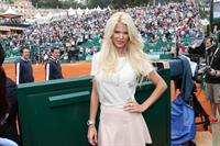 Victoria Silvstedt Lunches at the Monte-Carlo Country Club in Monaco (April 19, 2013) 