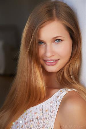 Stella Cardo Pictures Stella Cardo Shaved Busty Vixen