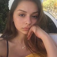 Sophie Mudd taking a selfie