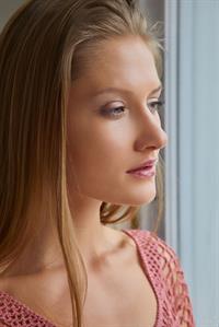 Tiffany Tatum Strips off her Dress