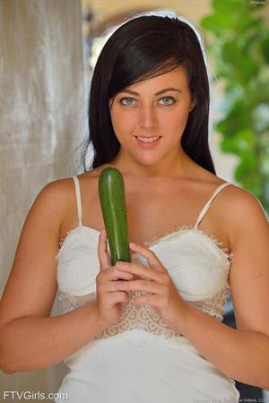 Whitney Nude Pictures Gorgeous Sporty Girl