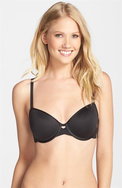 Berit Birkeland in lingerie