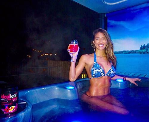 Karina Elle Bikini Pictures Karina Elle in a bikini