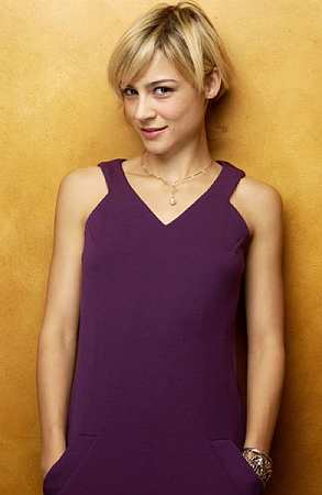 Samaire Armstrong
