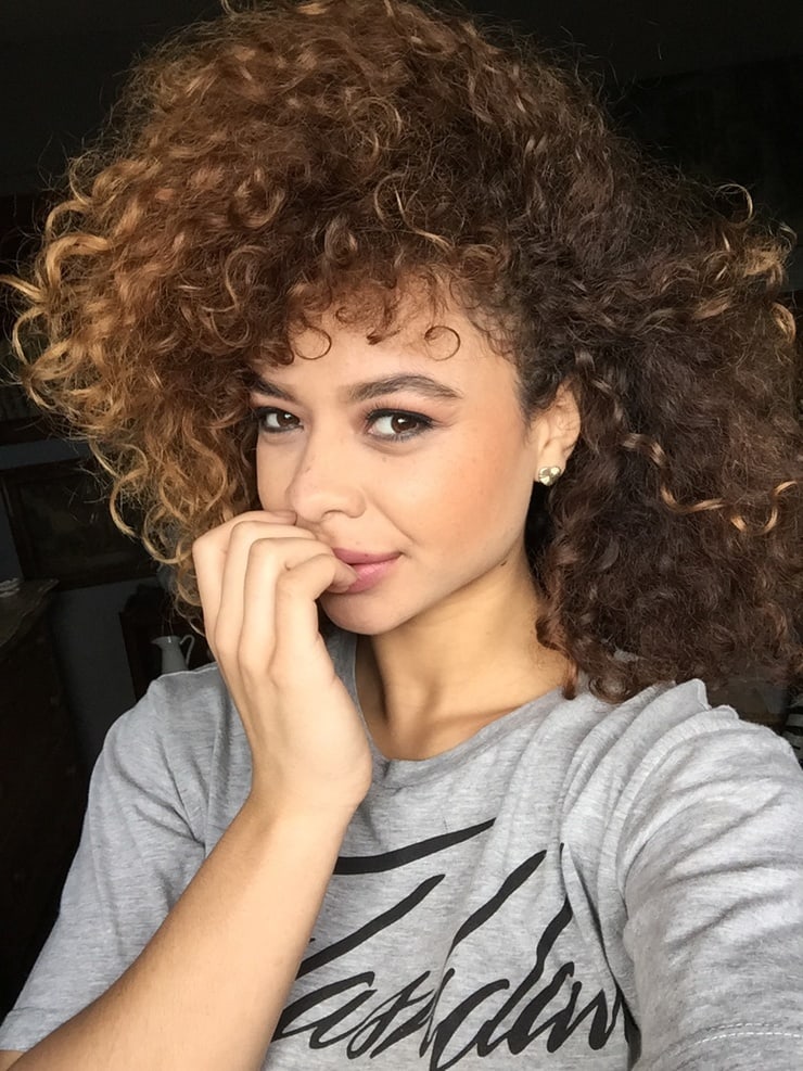 Crystal Westbrooks Selfie Pictures Crystal Westbrooks taking a selfie