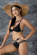 Kahlisa Fun in the Pool