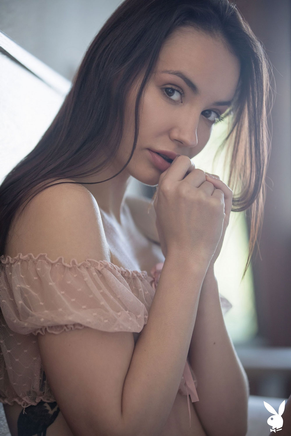 Elilith Noir Alone in a Hotel Room