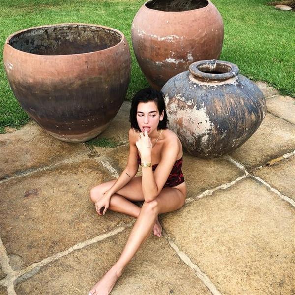 Dua Lipa