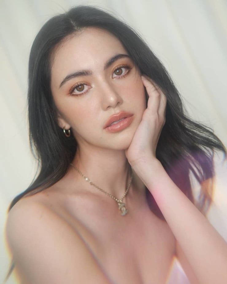 Mai Davika Hoorne