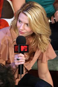 Claire Danes MTV nip slip