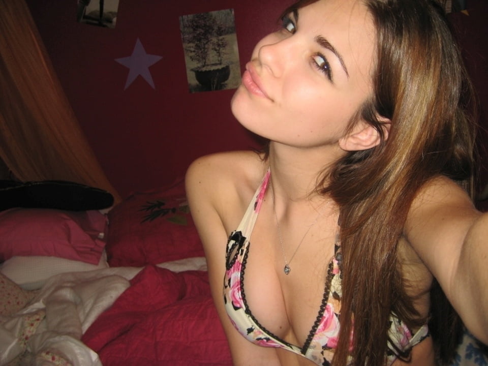 Jessica Ashley in a bikini