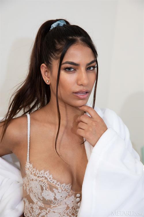 Daniella Vioti Pictures Daniella Vioti Exotic Booty