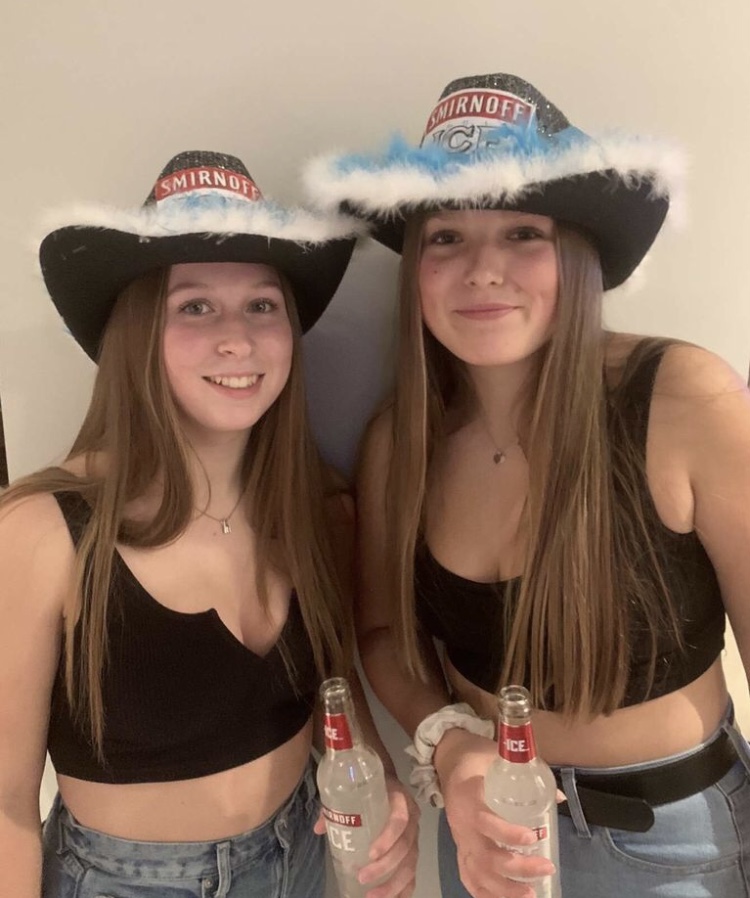 Brooklyn M & Ashlee G