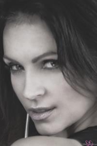 Denise Milani Photoset - Happy2013