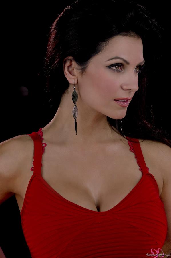 Denise Milani Photoset - HDress2012