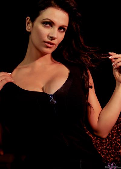Denise Milani Photoset - Night2013