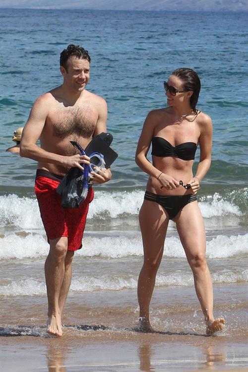Olivia Wilde Bikini Pictures Olivia Wilde on the beach in Hawaii - May 27, 2013