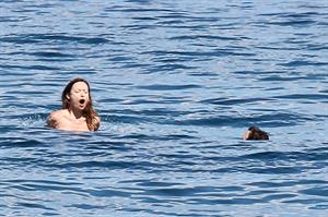 Olivia Wilde on the beach in Hawaii - May 27, 2013 