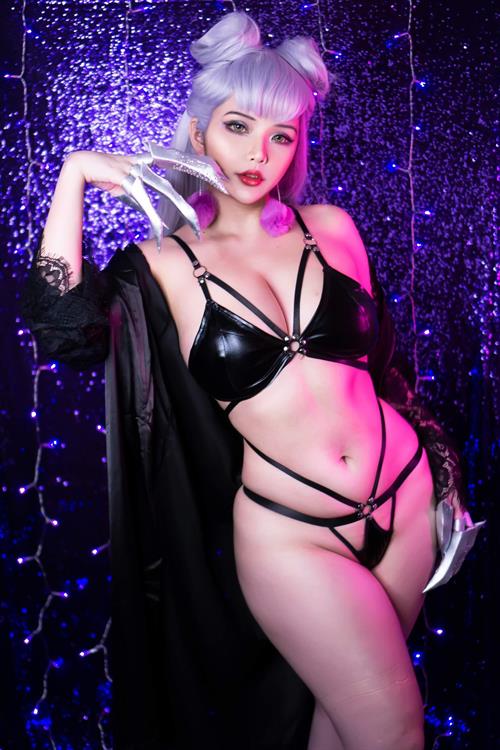 Hana Bunny in lingerie