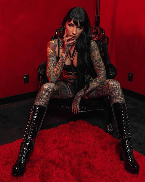 Angela Mazzanti Pictures Angela Mazzanti