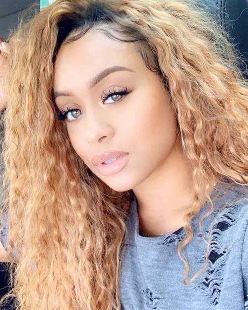 Jilly Anais Pictures Jilly Anais