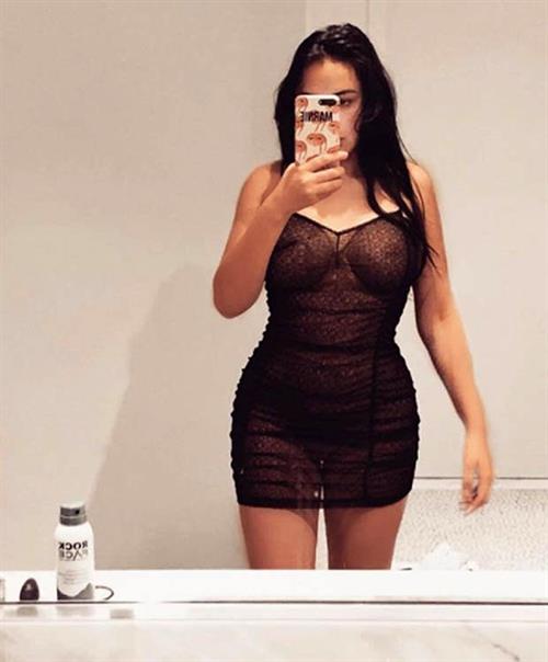 Marnie Simpson in lingerie taking a selfie