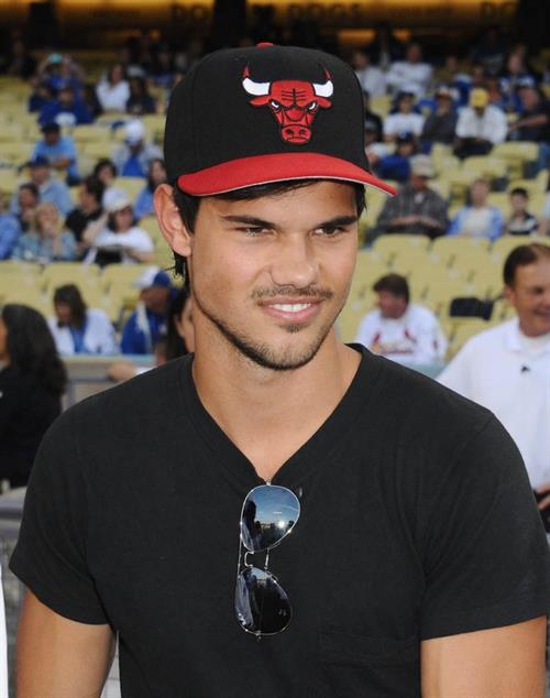 Taylor Lautner
