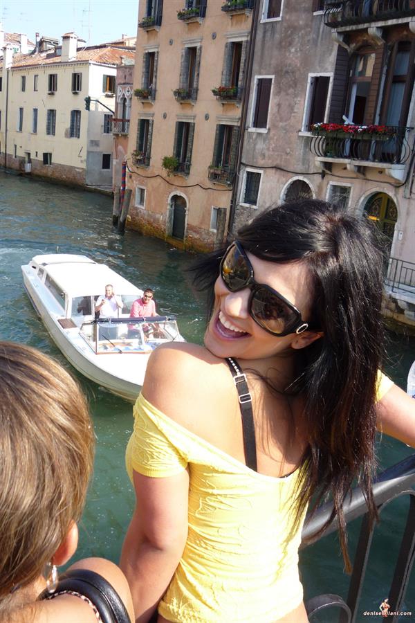 Denise Milani Snapshots - Venice_Europe