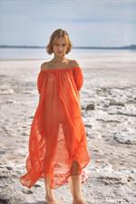 Dead Sea Poems with Hannah Ray - See Her Videos, Galleries and Selfie Videos at SuperBeModels