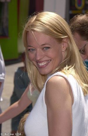 Jeri Ryan