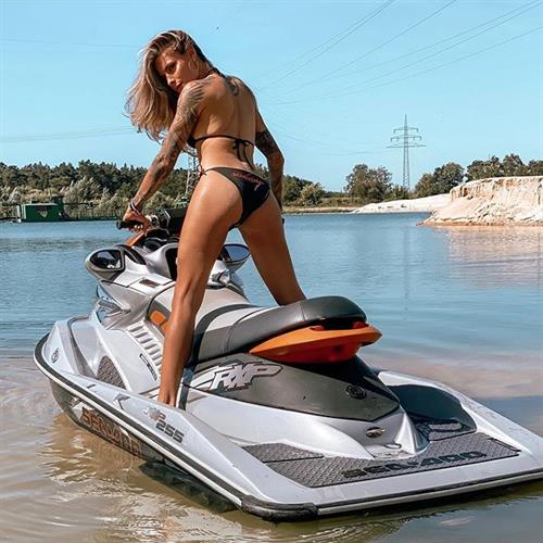 Sophia Thomalla Bikini Pictures Sophia Thomalla in a bikini