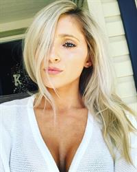 Brittni taking a selfie