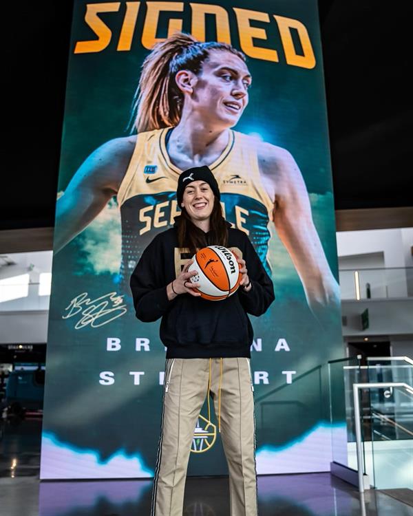 Breanna Stewart