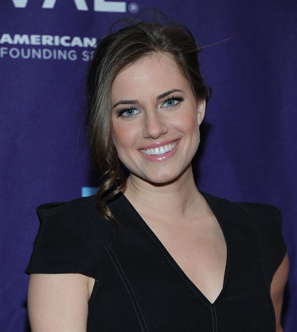 Allison Williams