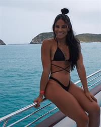 Beautiful Brazilian diver