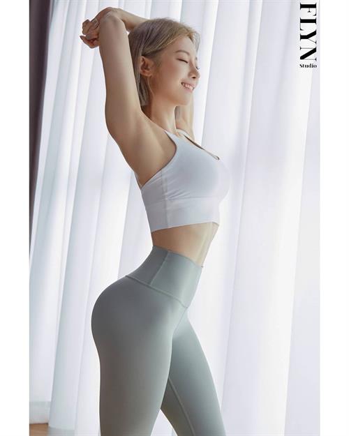 Beautiful Korean star - Instagram picture 09/01/2020 to 09/14/2022