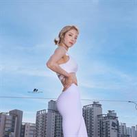 Beautiful Korean star - Instagram picture 09/01/2020 to 09/14/2022