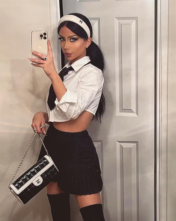 Amber Scholl