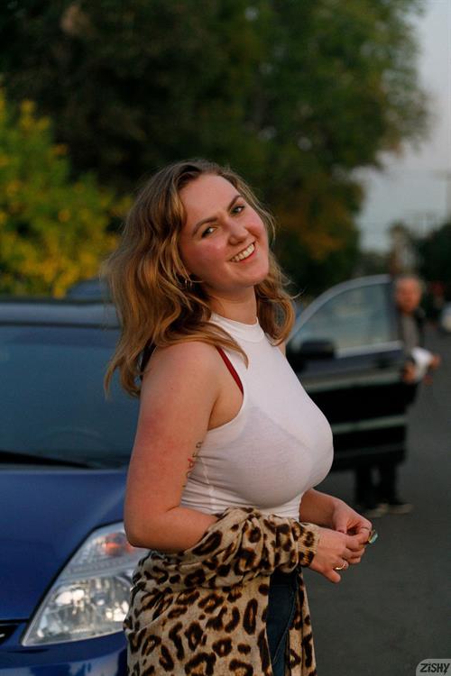 Grace Onfire Pictures Grace Onfire by the Christmas Tree