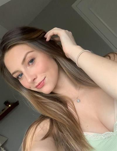 Skylar Erna in lingerie taking a selfie