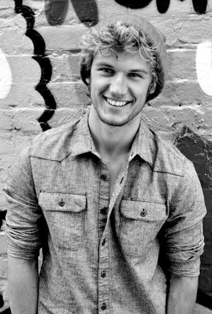 Alex Pettyfer