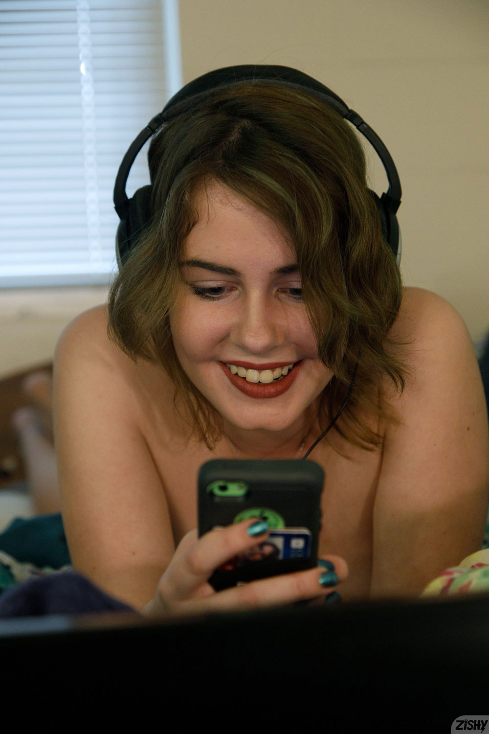 Korinne Peterjik Hairy Babe in Bed