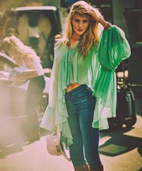 Rosie Huntington-Whiteley