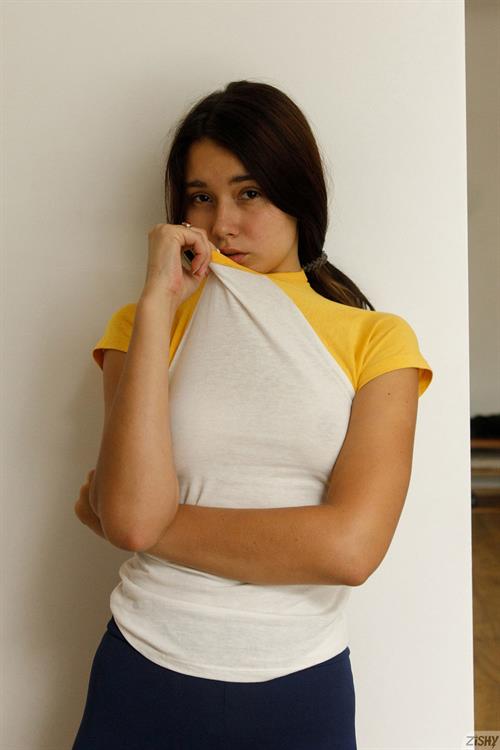 Miki Pedangen Pictures Miki Pedangen in Undies