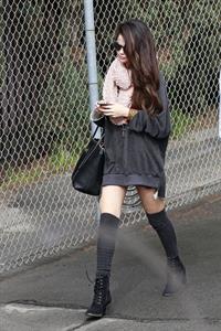Selena Gomez arriving at a studio in LA 2/8/13 